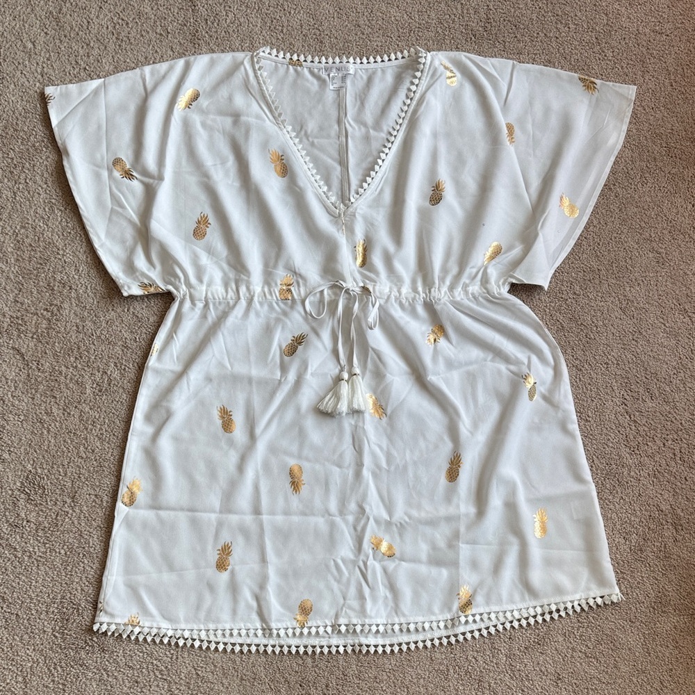 VENUS White Cover-Up with Gold Pineapple Accents